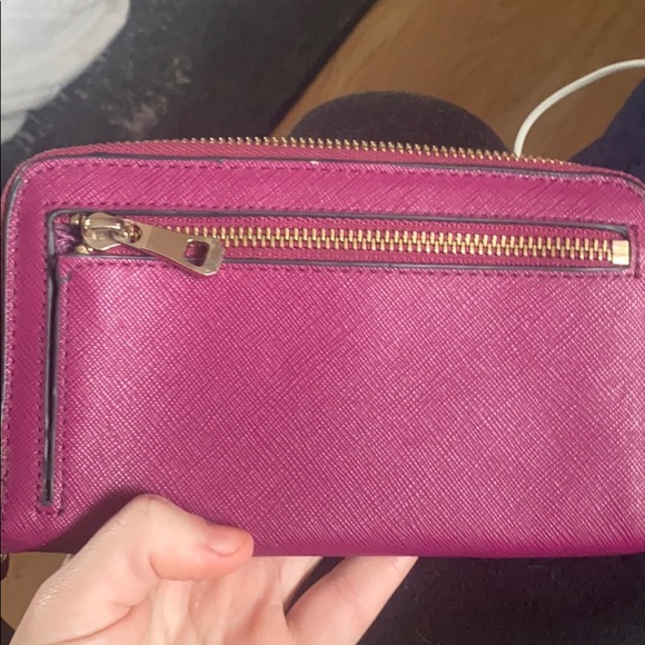 MK wallet wristlet - Picture 3 of 4